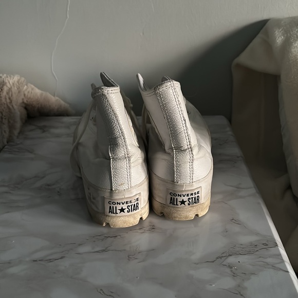 white hightop converse - Picture 3 of 3